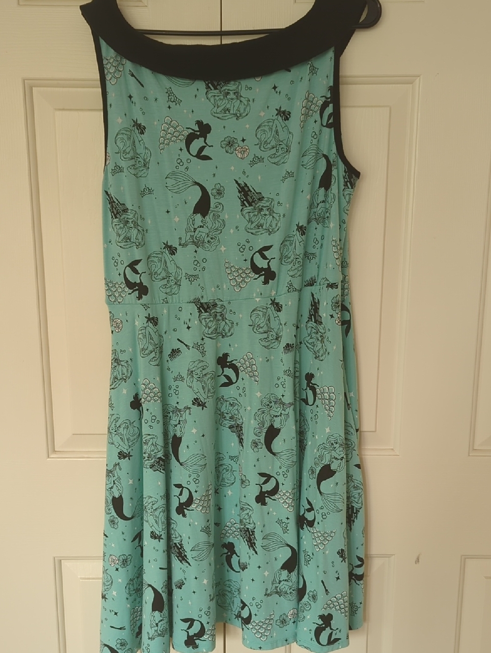 Disney Ariel Dress size LG-XL - Picture 3 of 13